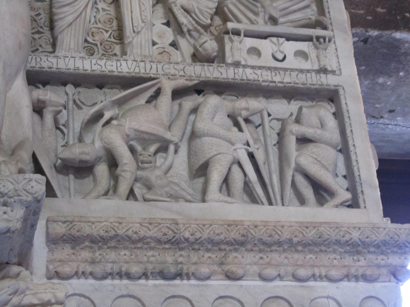 File:Sardinia, Cagliari Cathedral and pulpit.jpg