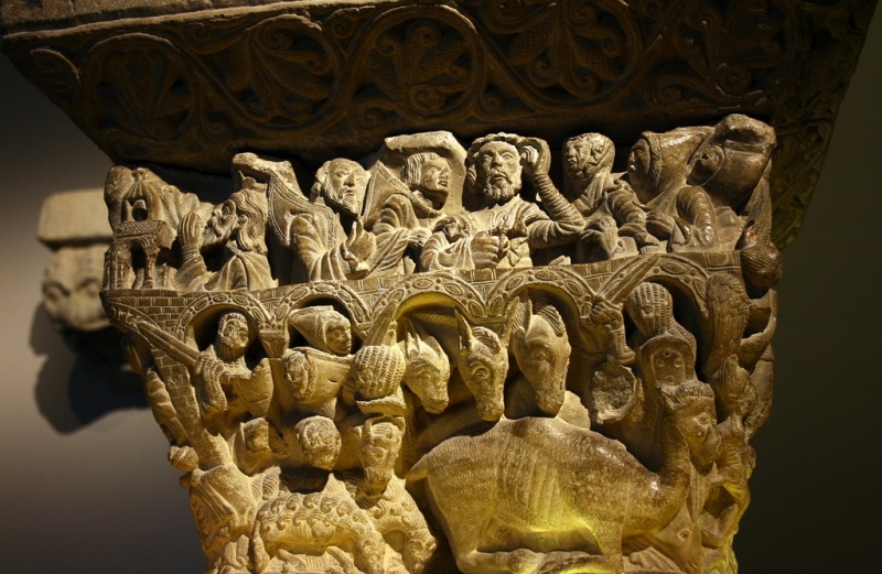 File:Museo de Navarra (Pamplona). Maestro del Claustro de la Catedral de Pamplona. Capitel de Job. (II).jpg